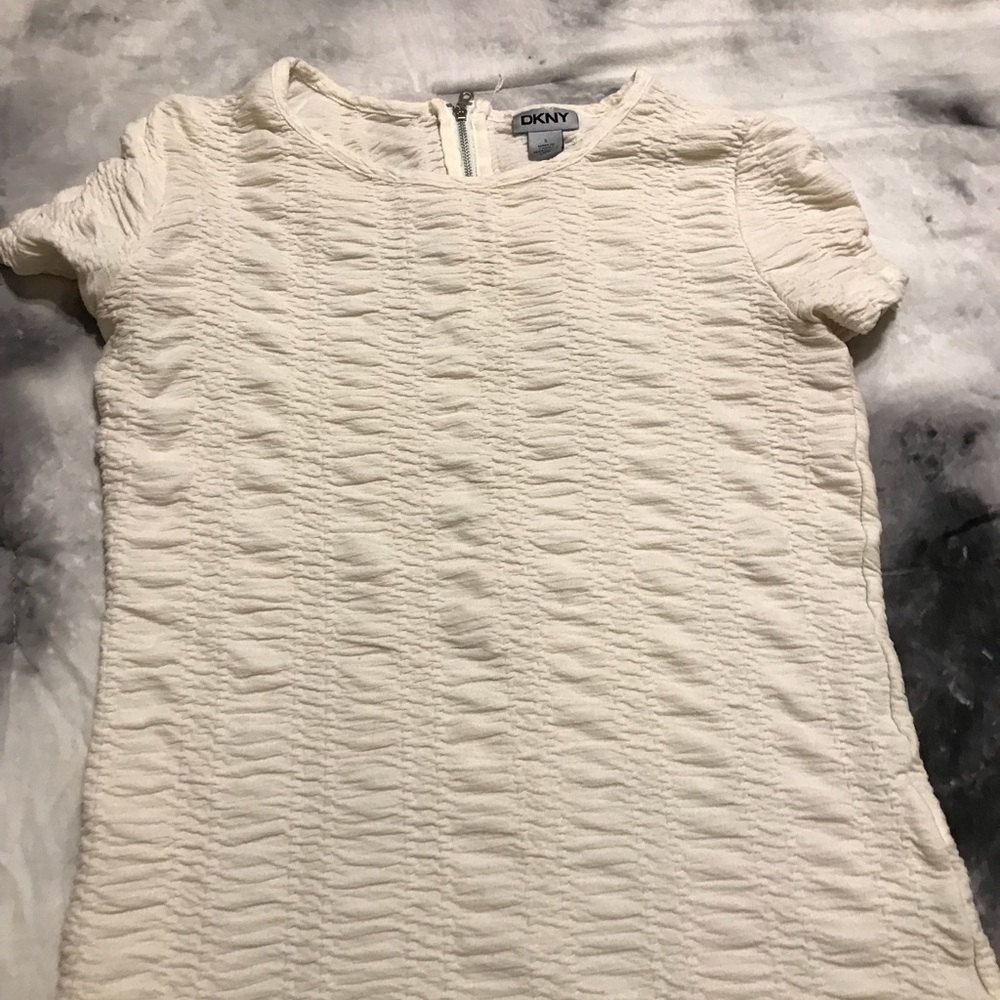 DKNY top